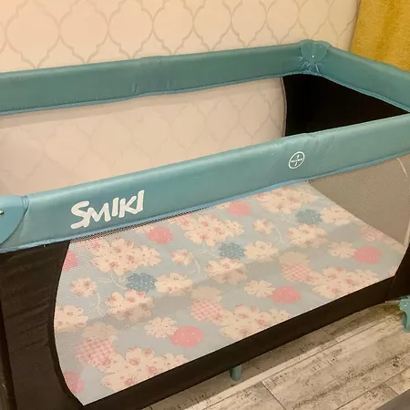 Lovely With Patio Lejlighed *